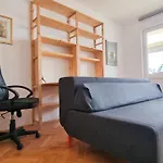 10 With Parking, 300m To The Sea Apartman