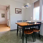 10 With Parking, 300m To The Sea Apartman