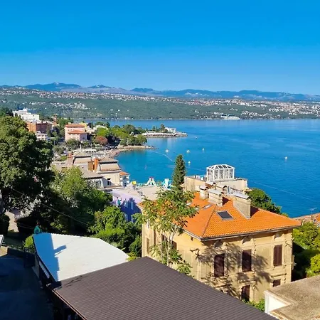 Apartment 10 With Parking, 300m To The Sea Opatija